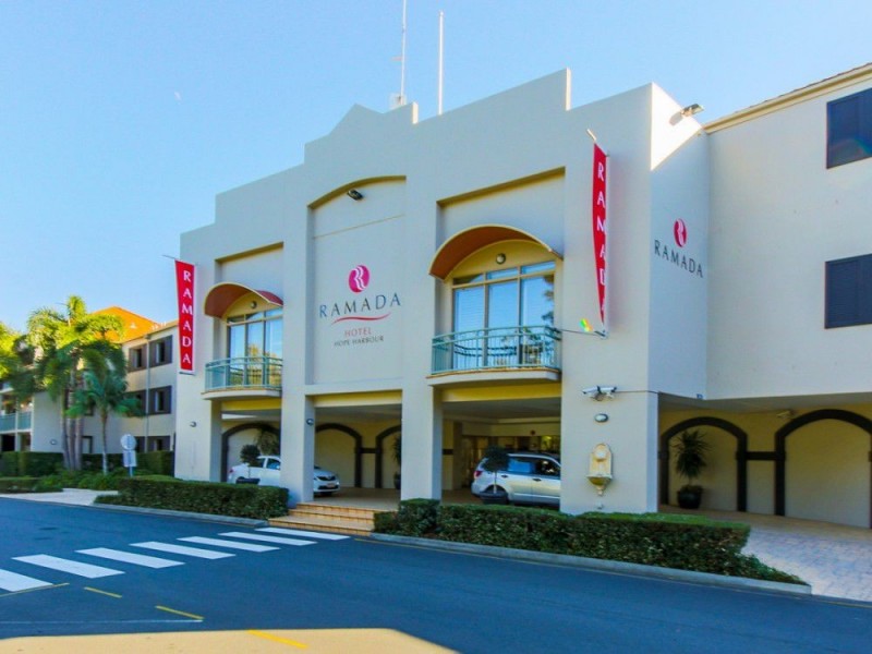 1016/56 John Lund Drive, Hope Island QLD 4212
