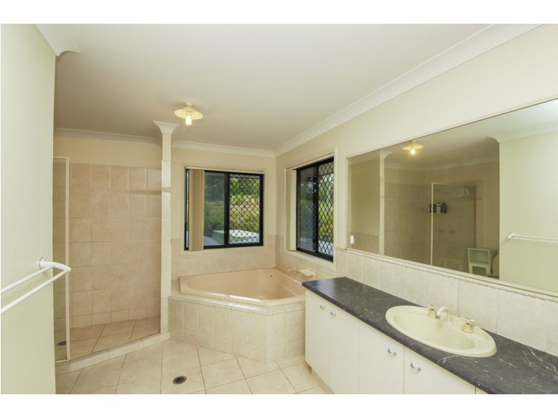 155 Barrenjoey Drive, Ormeau Hills QLD 4208