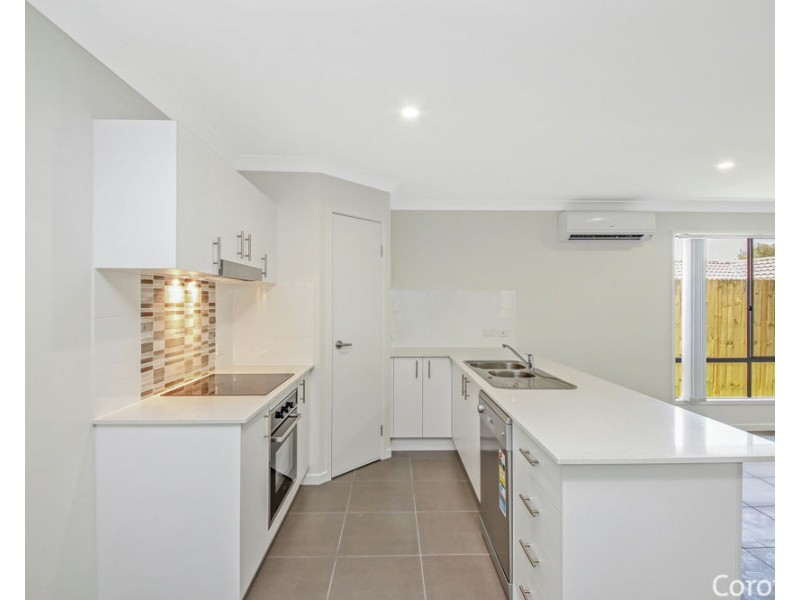 30 Harvard St, Pimpama QLD 4209