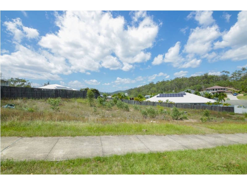 14 Willie Wagtail Crescent, Upper Coomera QLD 4209