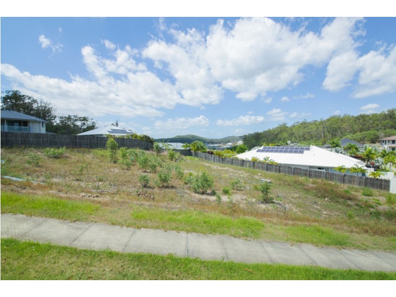 14 Willie Wagtail Crescent, Upper Coomera QLD 4209