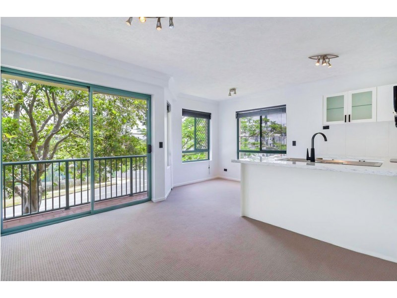 15/9 Tweed Street, Southport QLD 4215