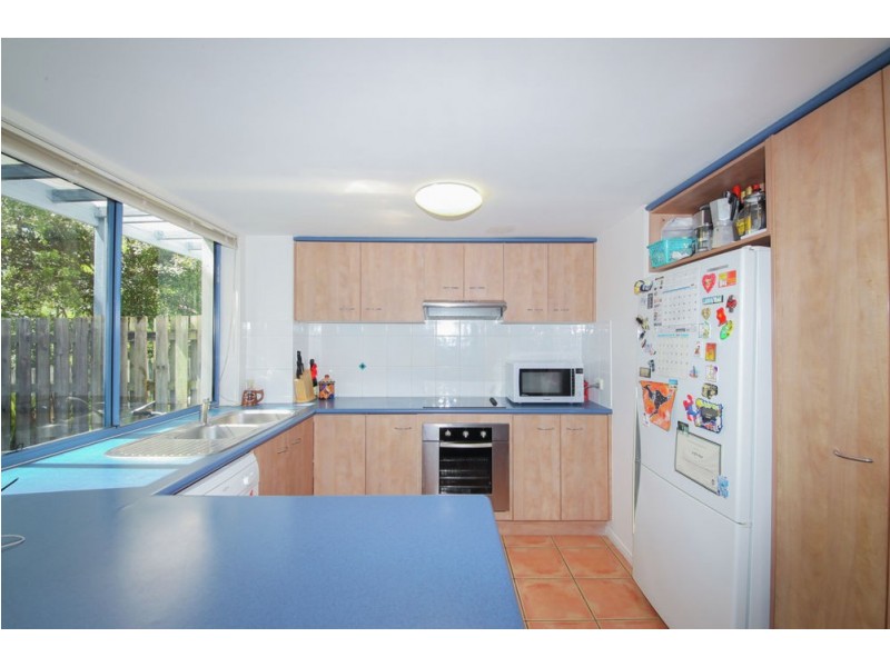 30/2 Studio Drive, Pacific Pines QLD 4211