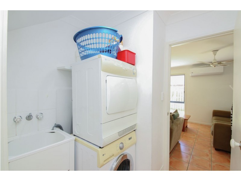 30/2 Studio Drive, Pacific Pines QLD 4211