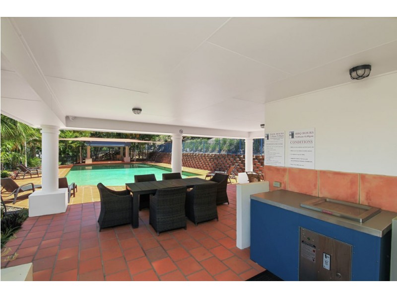 30/2 Studio Drive, Pacific Pines QLD 4211