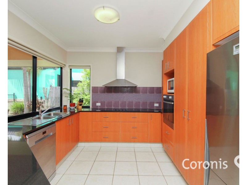 16 Ontario Ct, Oxenford QLD 4210