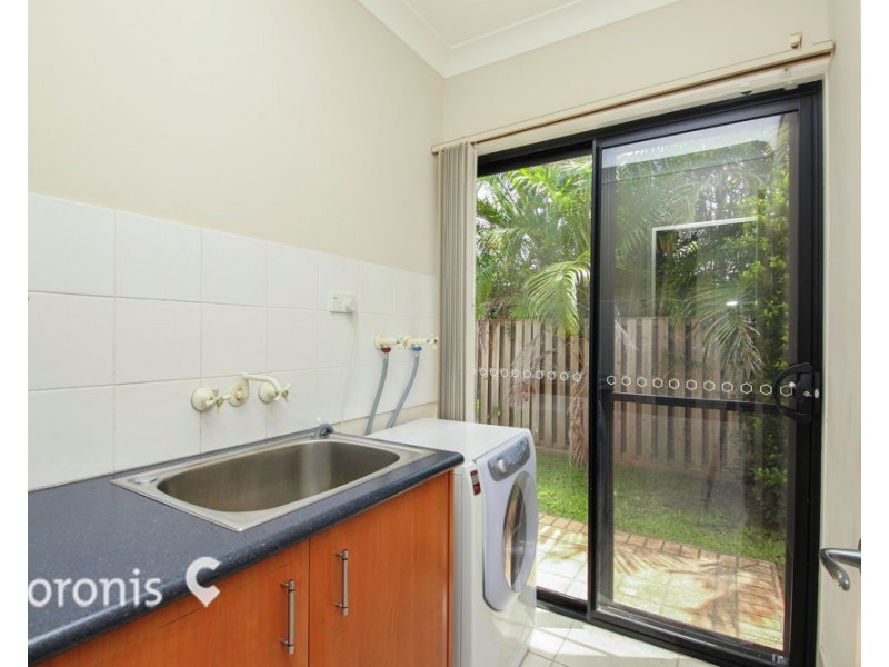 16 Ontario Ct, Oxenford QLD 4210