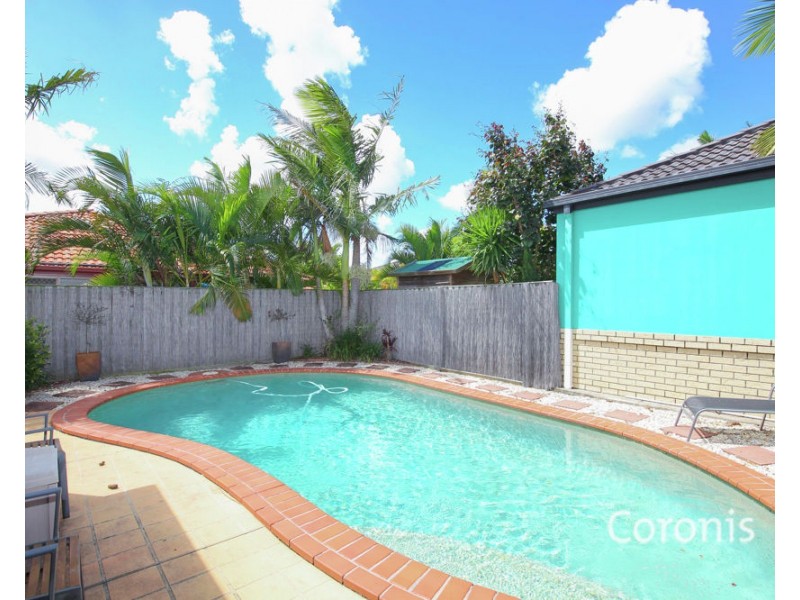16 Ontario Ct, Oxenford QLD 4210