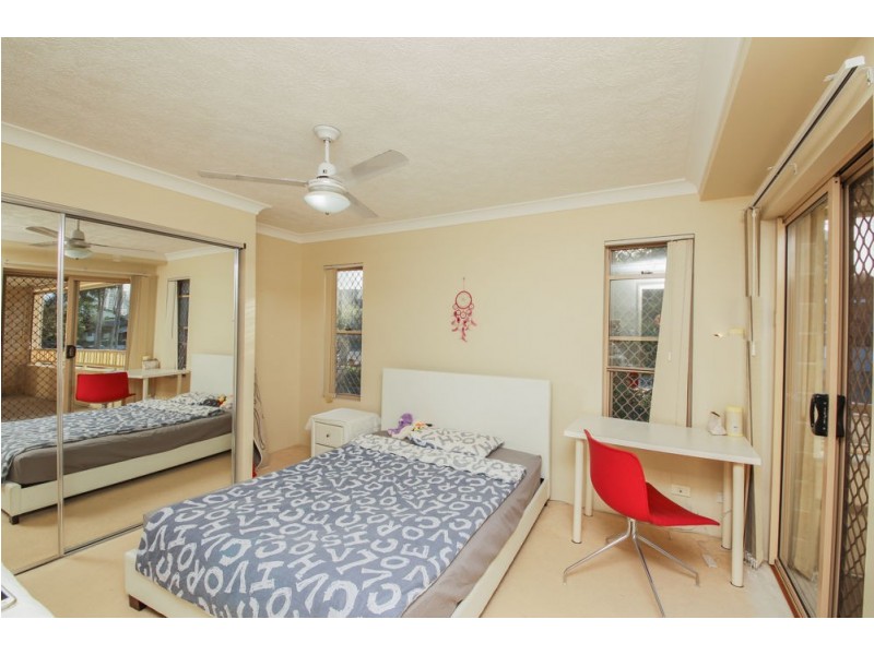 1/17 Lather Street, Southport QLD 4215