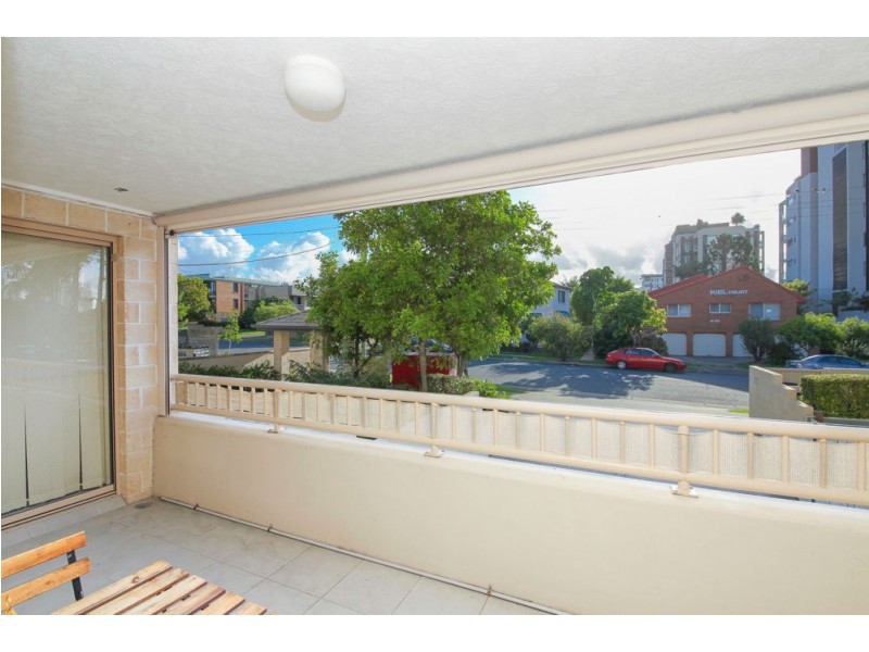 1/17 Lather Street, Southport QLD 4215