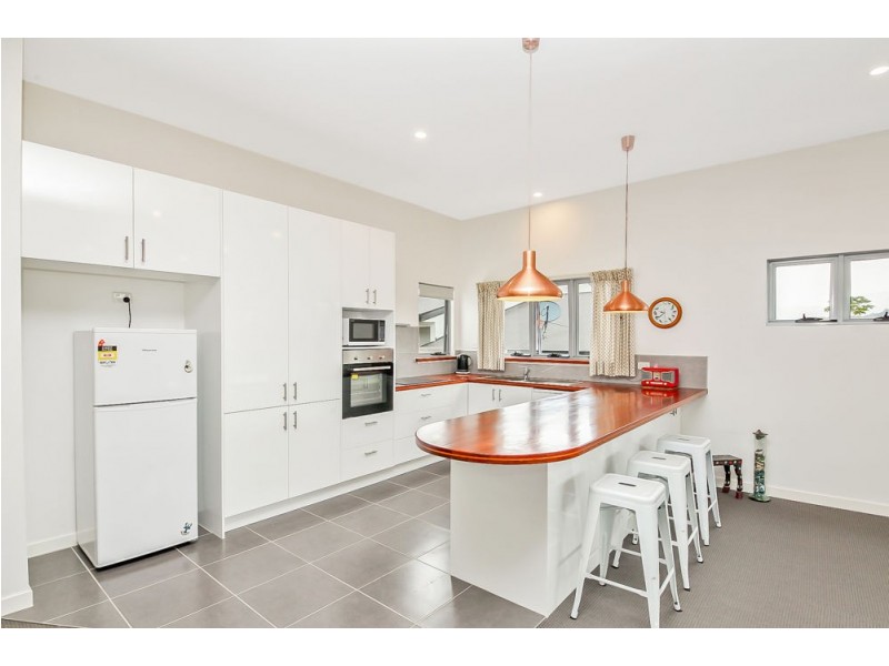 11 Wendy Court, Upper Coomera QLD 4209