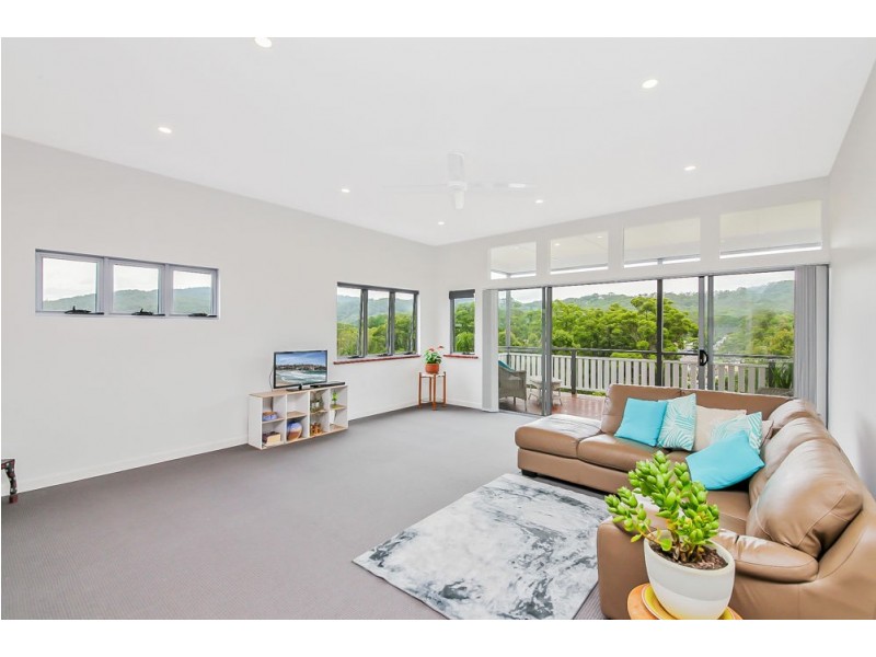 11 Wendy Court, Upper Coomera QLD 4209