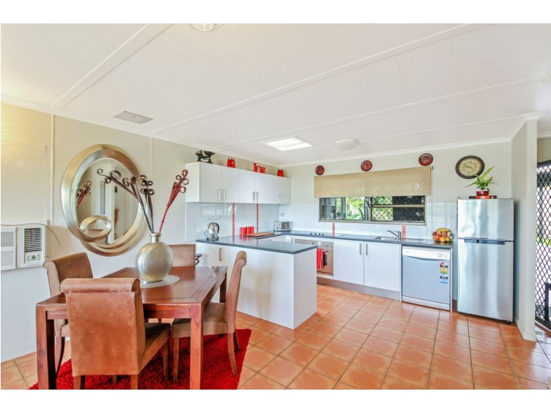 40 Esplanade, Coomera QLD 4209