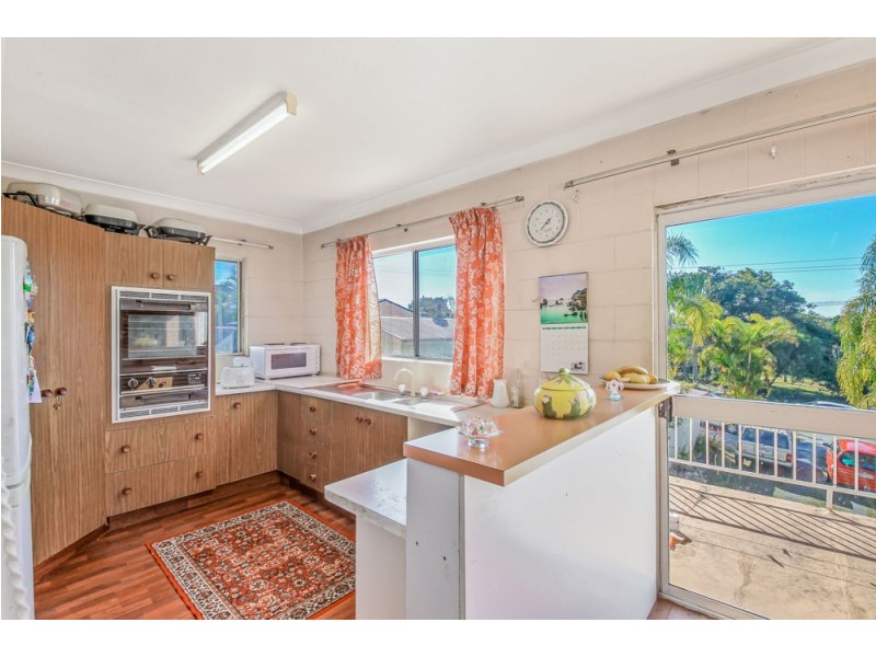 94 Johnston St, Southport QLD 4215