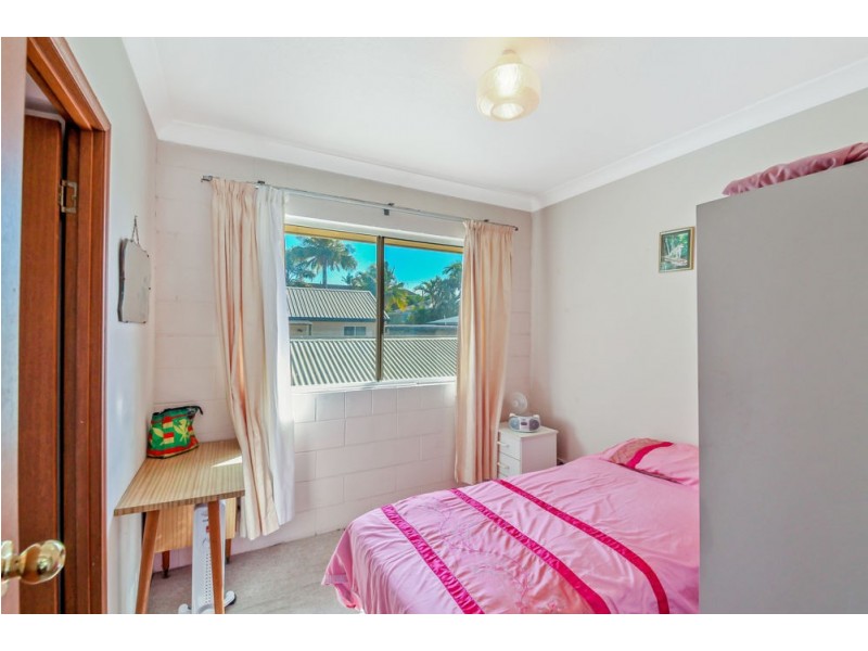 94 Johnston St, Southport QLD 4215