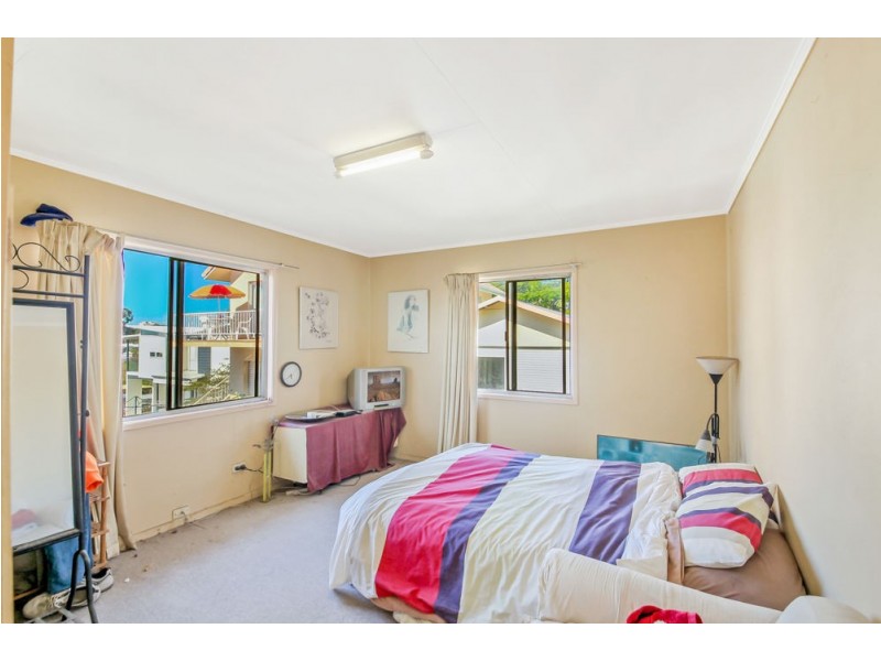 94 Johnston St, Southport QLD 4215