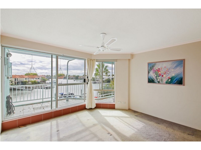 35/75-77 Morala Avenue, Runaway Bay QLD 4216