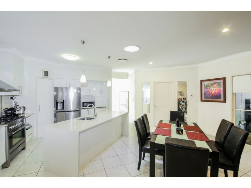 6 Picnic Creek Drive, Coomera QLD 4209