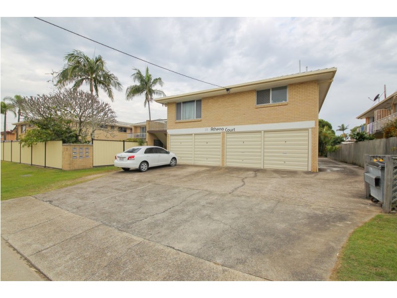 4/37 Burra Street, Chevron Island QLD 4217