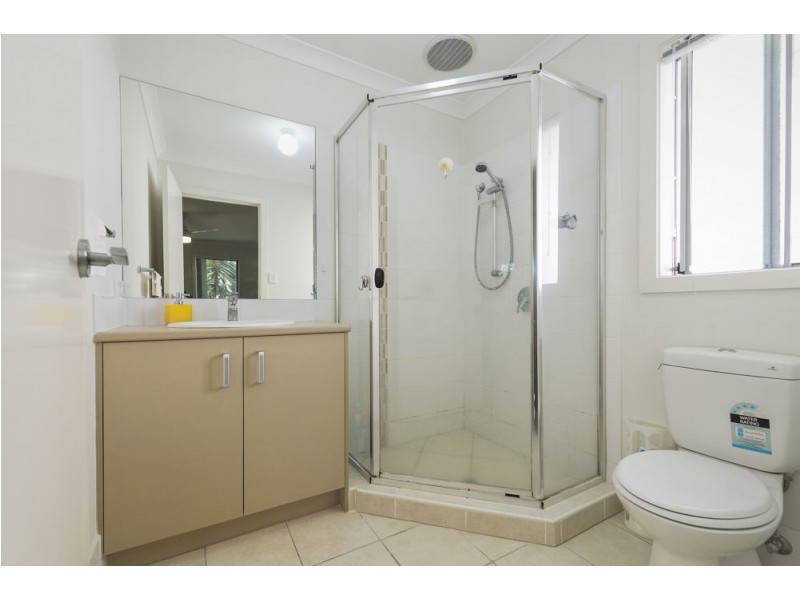 13 Copper Parade, Pimpama QLD 4209