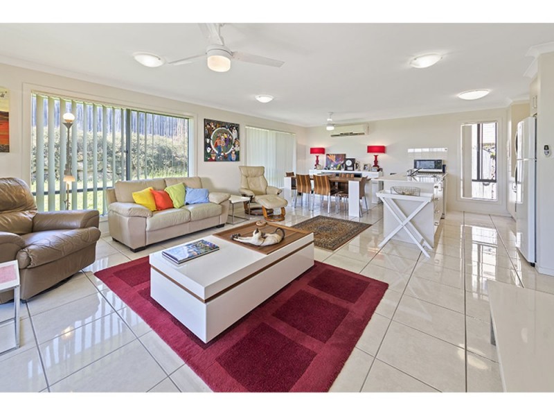 13 Copper Parade, Pimpama QLD 4209