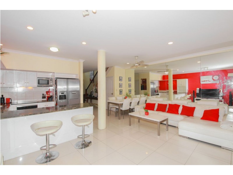 13/60-76 Casey Road, Hope Island QLD 4212