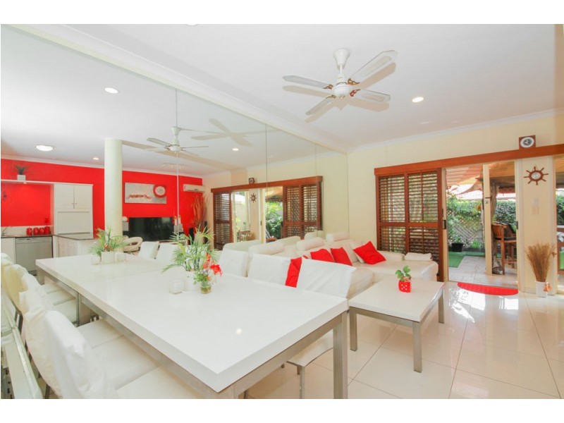 13/60-76 Casey Road, Hope Island QLD 4212