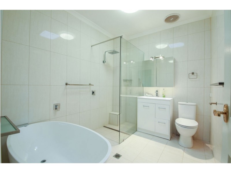 13/60-76 Casey Road, Hope Island QLD 4212