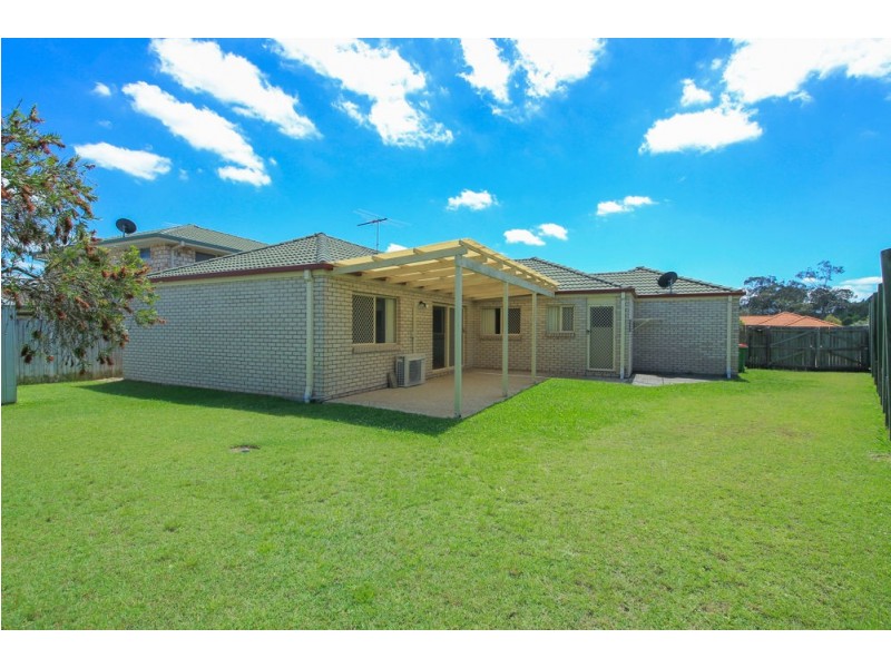 27 Bedivere Drive, Ormeau QLD 4208