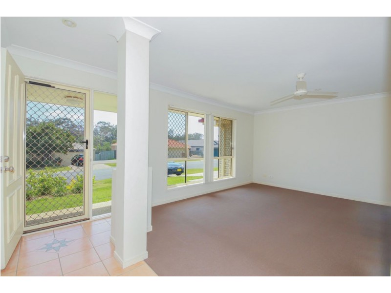 27 Bedivere Drive, Ormeau QLD 4208