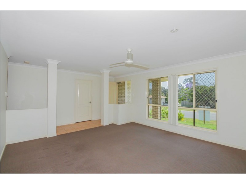 27 Bedivere Drive, Ormeau QLD 4208