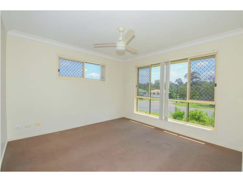27 Bedivere Drive, Ormeau QLD 4208