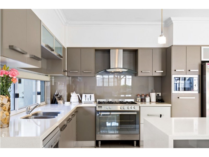 7 Trillers Avenue, Coomera QLD 4209