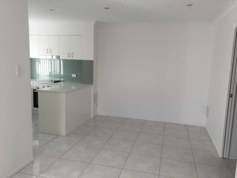 2/28 Fortune Street, Coomera QLD 4209