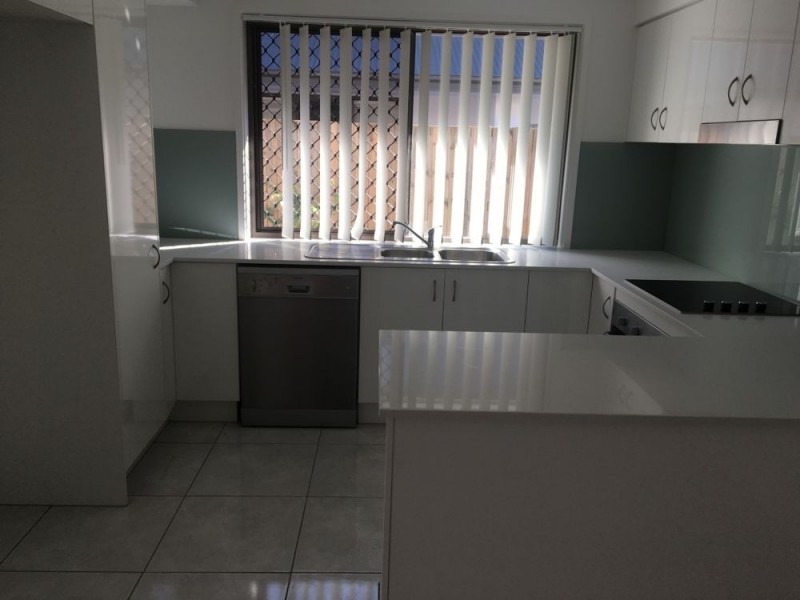 2/28 Fortune Street, Coomera QLD 4209