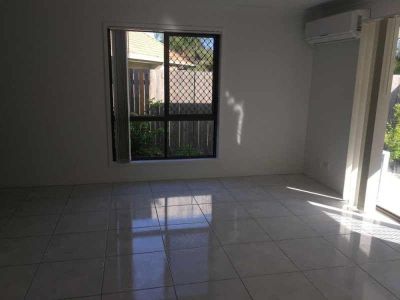 2/28 Fortune Street, Coomera QLD 4209