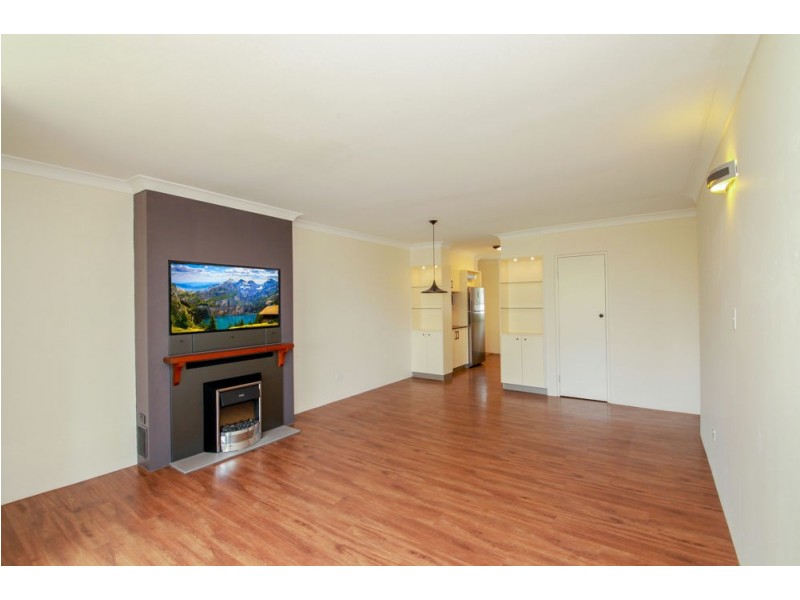 6/16-18 Golfers Crescent, Tamborine Mountain QLD 4272