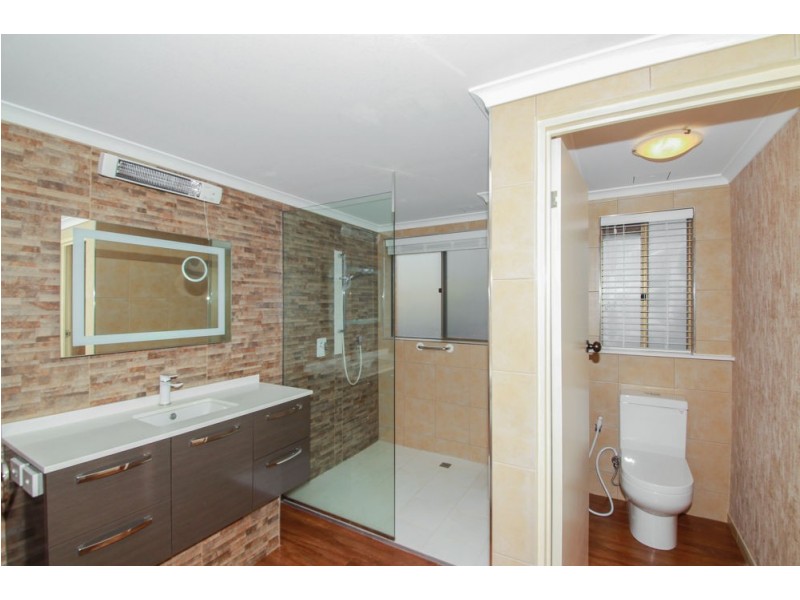 6/16-18 Golfers Crescent, Tamborine Mountain QLD 4272