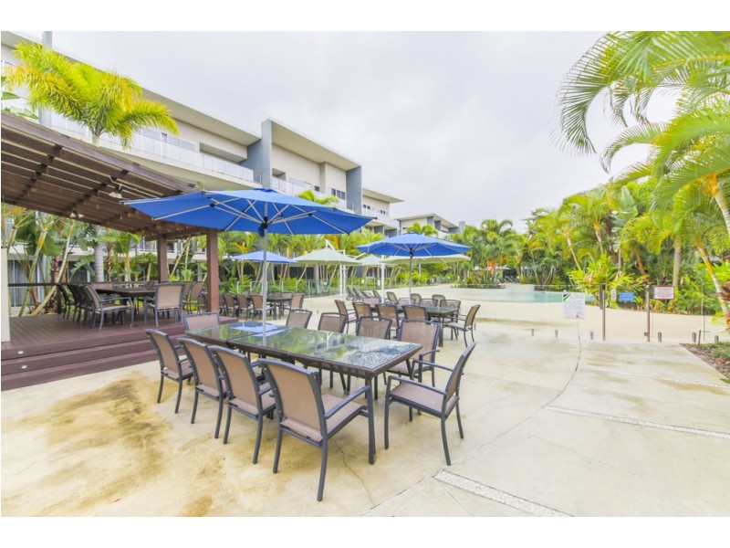 3201/2 Activa  Way, Hope Island QLD 4212