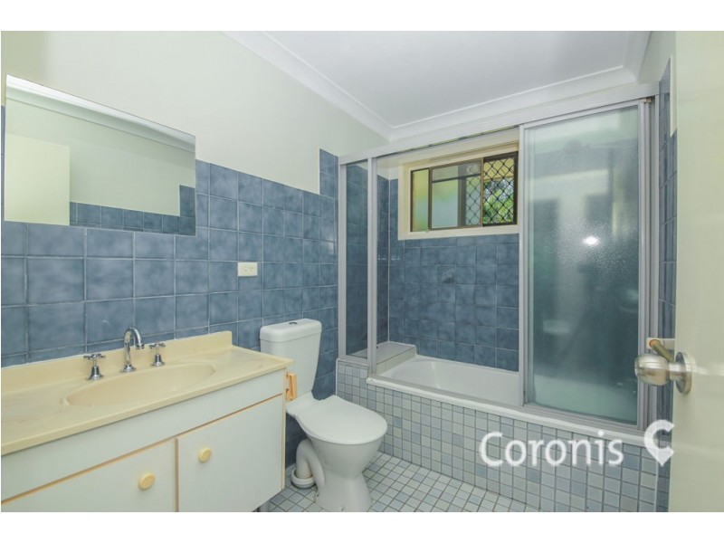 20 Plateau Crescent, Carrara QLD 4211