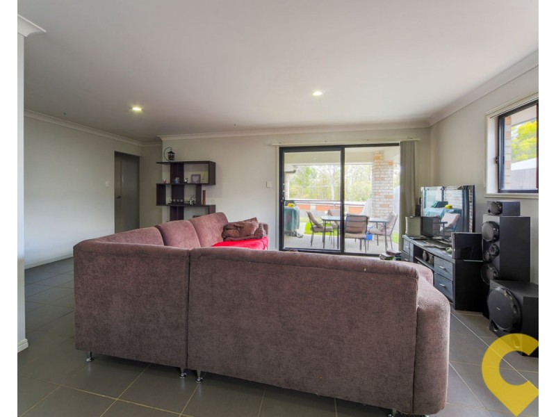 11 Christopher Street, Pimpama QLD 4209