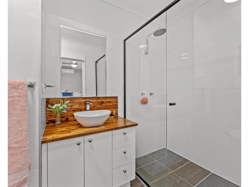 33 Darwalla Road, Mount Nathan QLD 4211