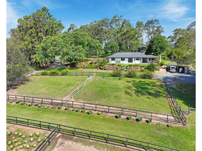 33 Darwalla Road, Mount Nathan QLD 4211