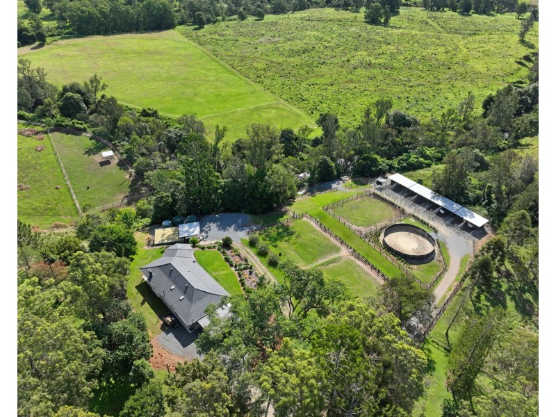 33 Darwalla Road, Mount Nathan QLD 4211