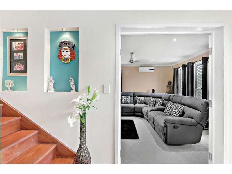 99 Ormeau Ridge Road, Ormeau Hills QLD 4208