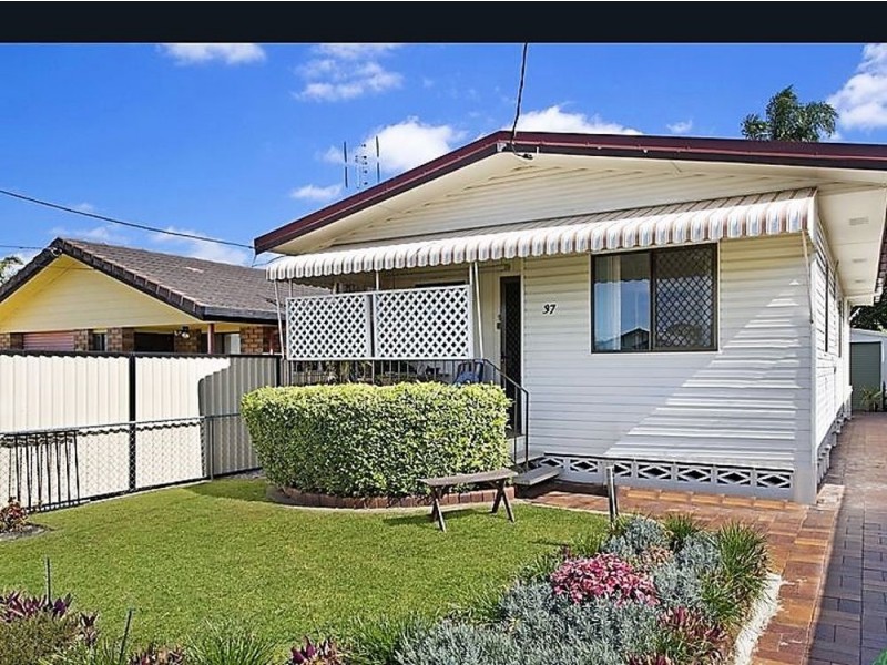 37 Keenan Street, Margate QLD 4019