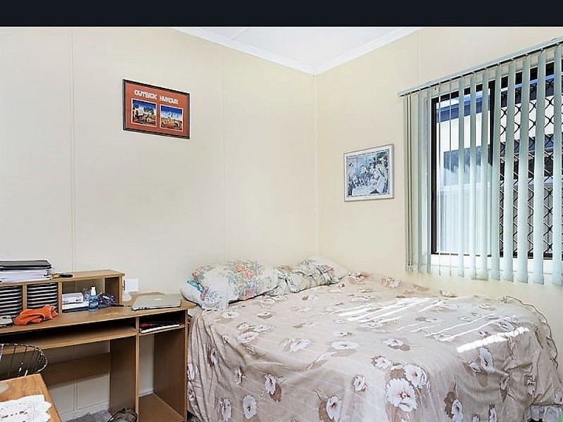 37 Keenan Street, Margate QLD 4019