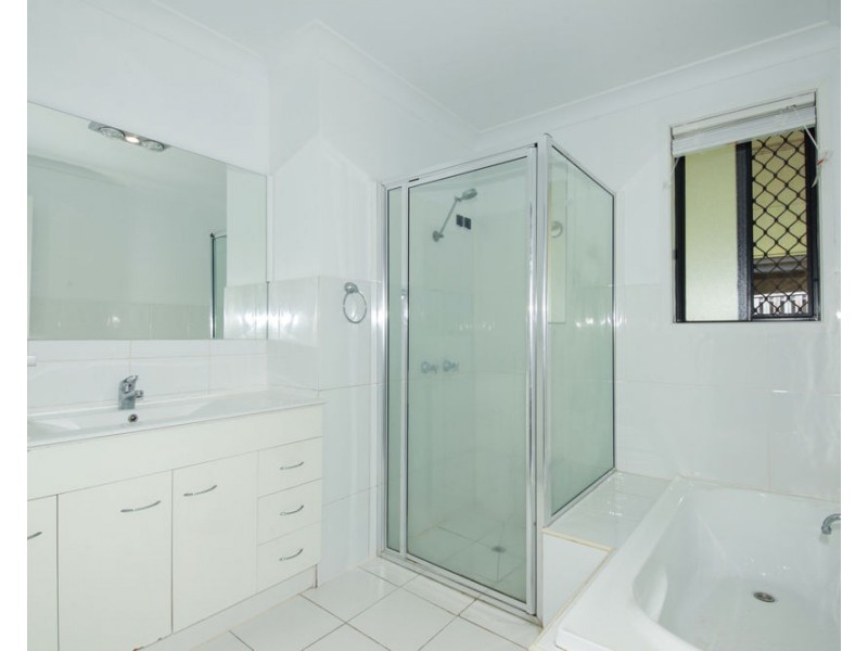 26 Hepworth Street, Arundel QLD 4214