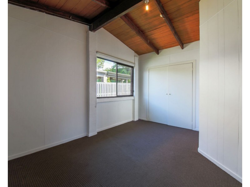 26 Hepworth Street, Arundel QLD 4214