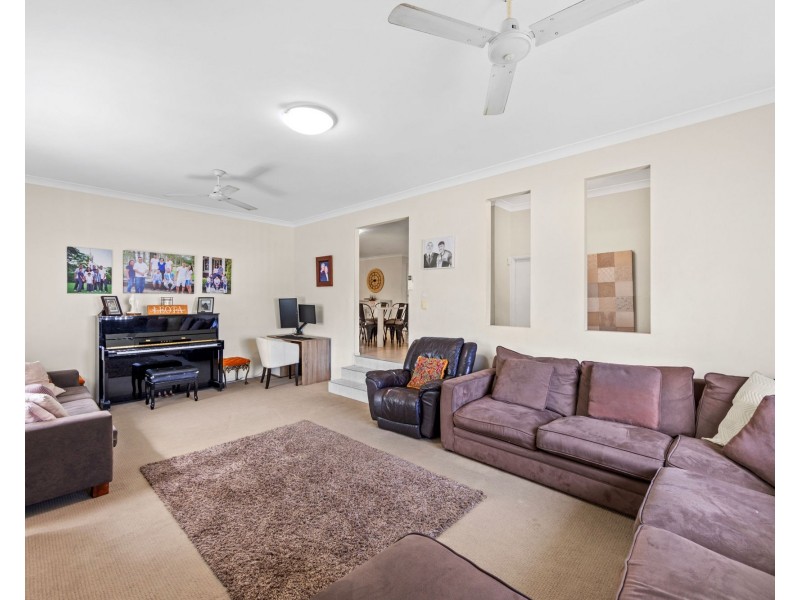 32 Kilkivan Drive, Ormeau QLD 4208
